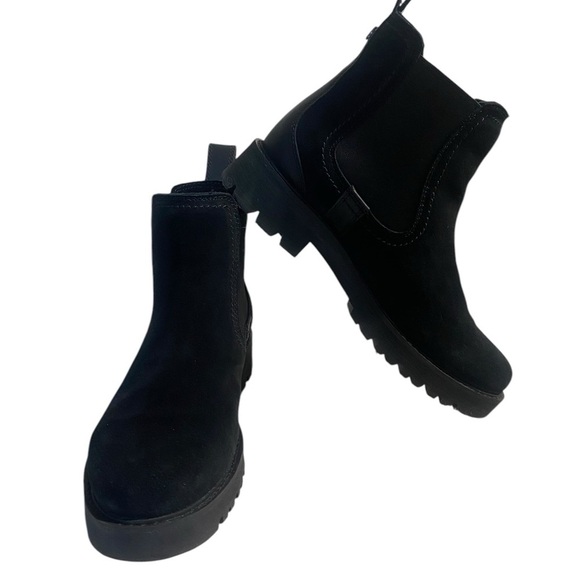 Arait Wexford Lug Waterproof Chelsea Boot - Picture 1 of 11